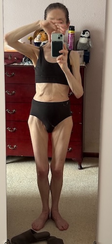 Suzy body check
